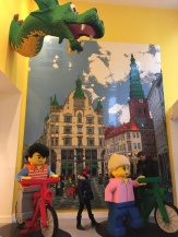 The entrance to the lego store!